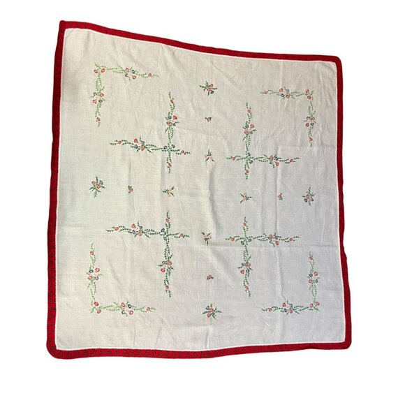 Vintage Hand Embroidered Floral Tablecloth Red Crochet Lace 50x52 Cottage - Picture 4 of 16